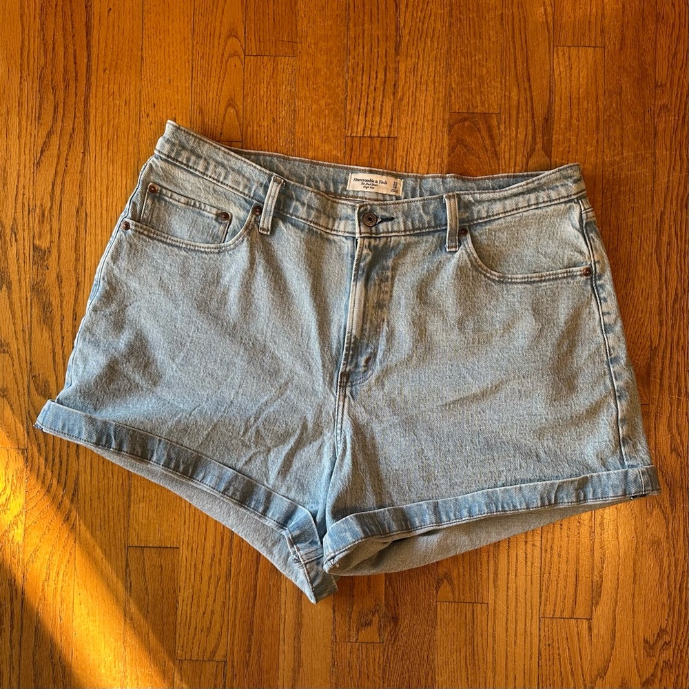 Abercrombie & Fitch High-Waisted Light Wash Denim Shorts